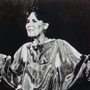 Anne Marie image