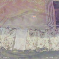 Memoryhouse - Caregiver / Heirloom (2010) [Single]