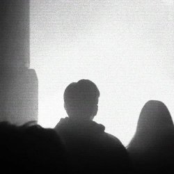 VickVapors - Let Go (2025) [Single]