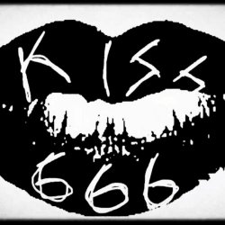 Shelovesmolly - Kiss666 (2025) [Single]