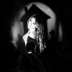 Lexxe - A Haunted House (2024)